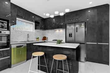 2/56 Great South Road, Papatoetoe