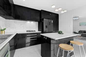 2/56 Great South Road, Papatoetoe
