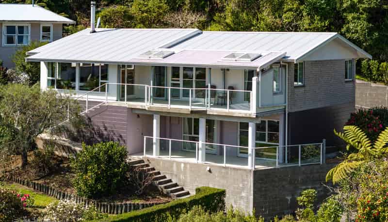 29 Seaview Crescent, Picton