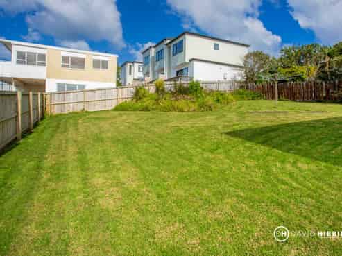 2/18 Anne Road, Hillcrest