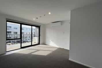206/28C Eileen Newey Place, Henderson