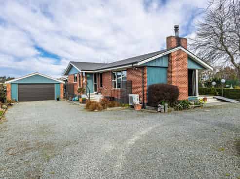 185 Rocky Hundreds Road, Fairview