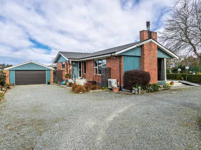 185 Rocky Hundreds Road, Fairview