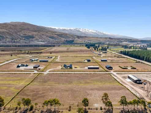 76 Stone Drive, Cromwell