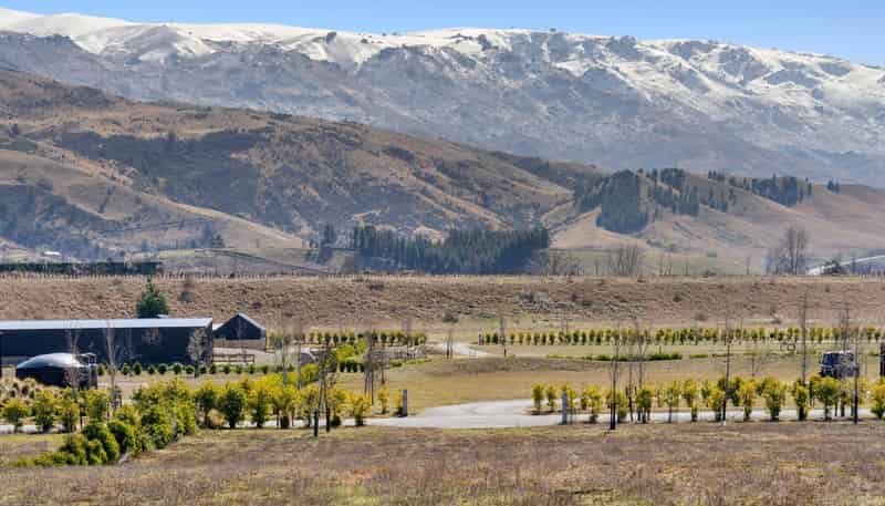 76 Stone Drive, Cromwell