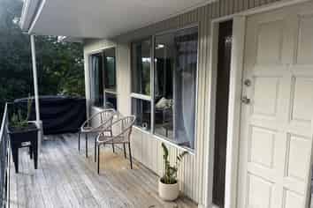 B/12 Lydia Avenue, Northcote