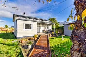 Manawatu / Whanganui - Address withheld