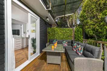 109 Browns Bay Road, Browns Bay