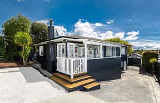 109 Browns Bay Road, Browns Bay