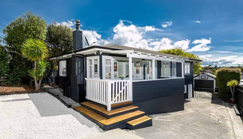 109 Browns Bay Road, Browns Bay