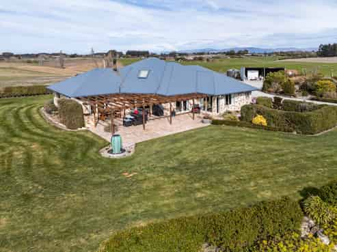395 Claremont Road, Claremont