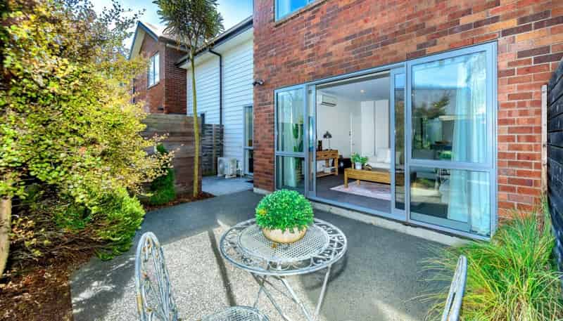 2/89 Poulson Street, Addington