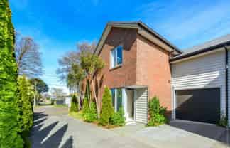 2/89 Poulson Street, Addington