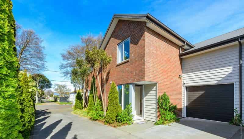 2/89 Poulson Street, Addington