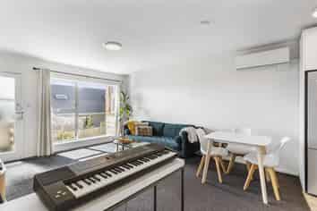 9/14 Seaview Terrace, Mount Albert