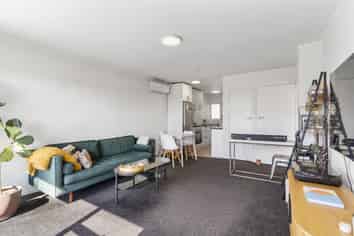 9/14 Seaview Terrace, Mount Albert