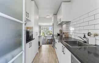 9/14 Seaview Terrace, Mount Albert