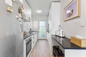 9/14 Seaview Terrace, Mount Albert