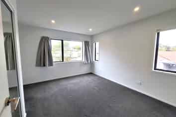 10/47 Awaroa Road, Sunnyvale