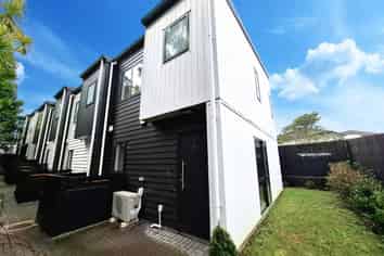 10/47 Awaroa Road, Sunnyvale