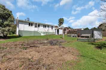 25 Crawford Crescent, Kamo