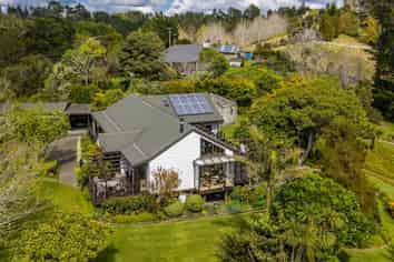 77 Messenger Road, Stillwater