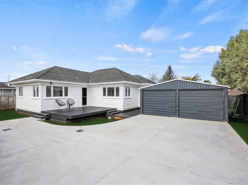 44 Campbell Street, Leamington