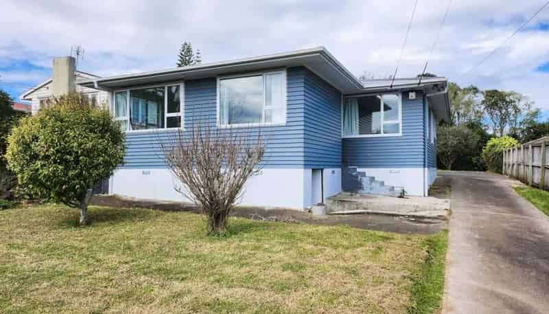 60 Webster Avenue, Mount Roskill