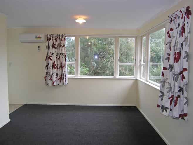 B/188 Eastern Hutt Road, Taita
