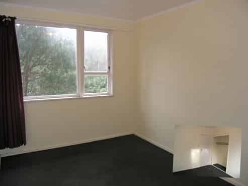 B/188 Eastern Hutt Road, Taita