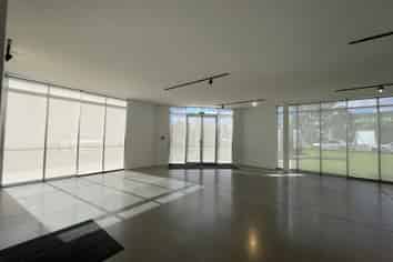 PRIME CORNER OFFICE - 130sqm
