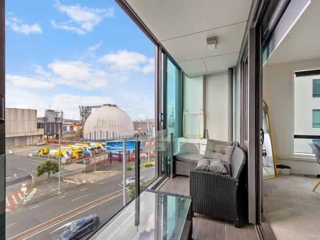 413/4 Dockside Lane, Auckland Central