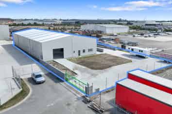 Multi-Use Warehouse & Concrete Yard 