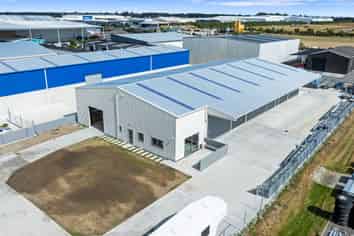 Multi-Use Warehouse & Concrete Yard 