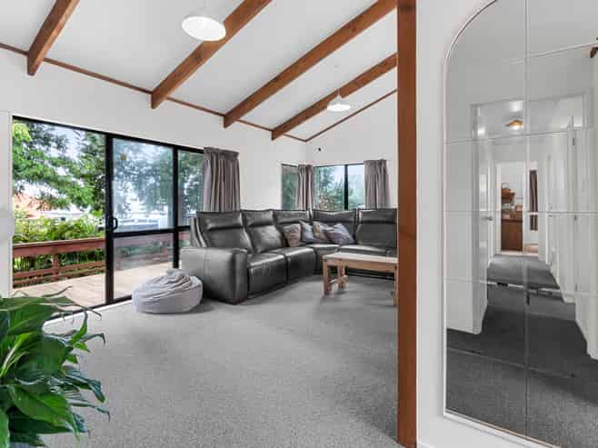 17a Boucher Avenue, Te Puke