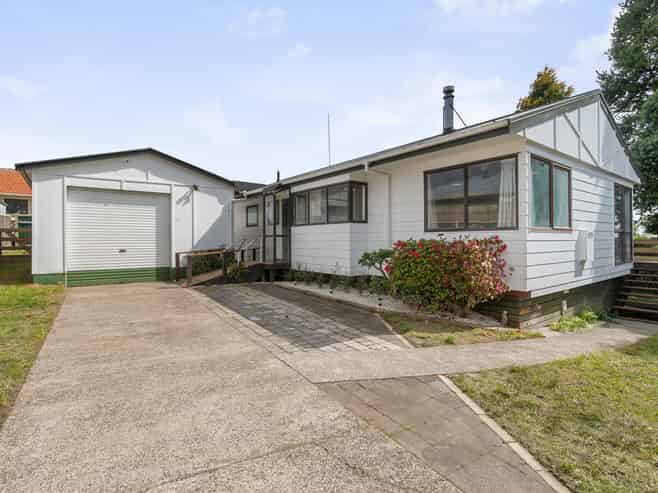 17a Boucher Avenue, Te Puke