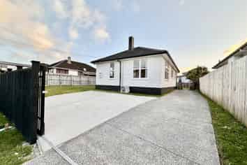 42 Watts Road, Manurewa