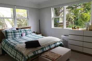 329 East Coast Road , Mairangi Bay