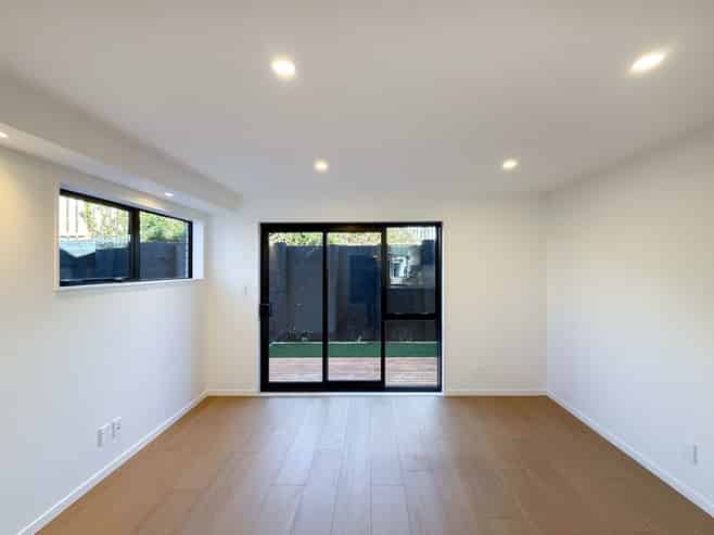 2/7 Peverill Crescent, Papatoetoe