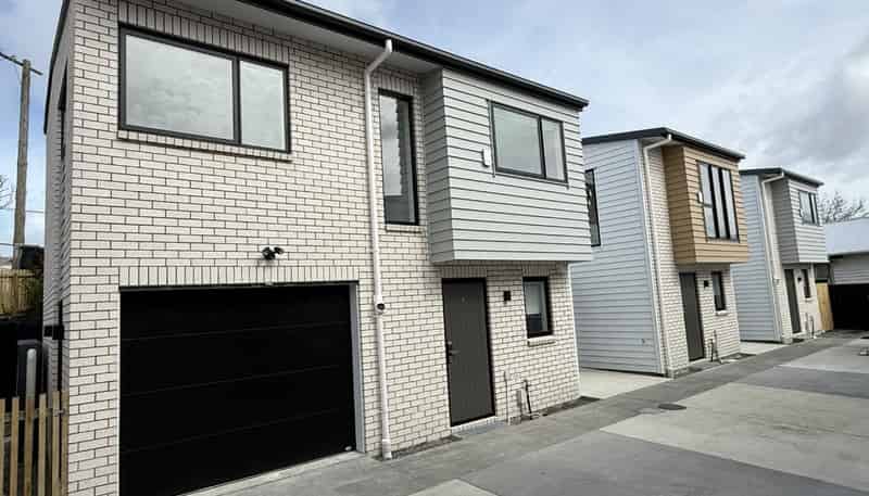 2/7 Peverill Crescent, Papatoetoe