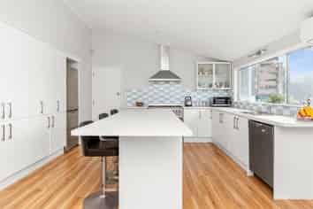 95 Valentine Road, Bridge Pa