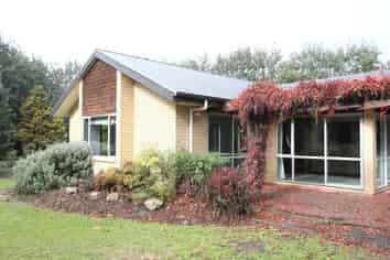 1707 Springs Road, Lincoln