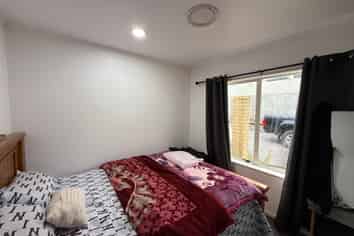 2/7 Zurich Place, Weymouth