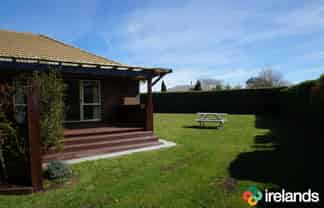 16 Hewitts Road , Woodend