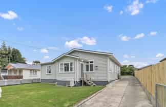 14 Bernard Street, Avenues