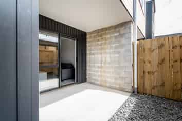 2f/2 Littler Place, Hillcrest