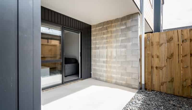 2f/2 Littler Place, Hillcrest