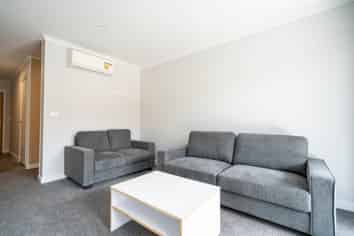 2f/2 Littler Place, Hillcrest