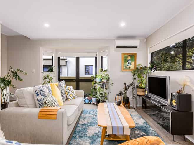 1/7 Raroa Road, Lower Hutt