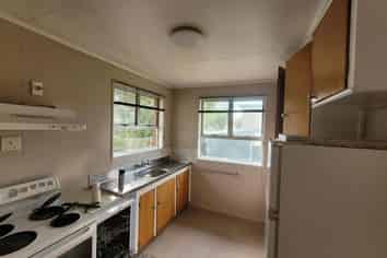 E/54 Albert Street, Gladstone